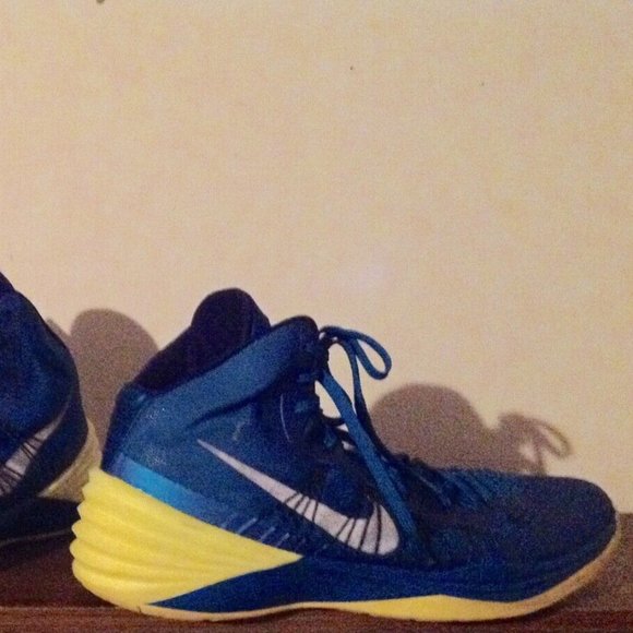 Nike Hyperdunk 2013 shoes for men, size 16 main image 5